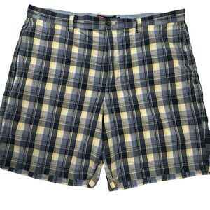 Vintage Chaps Ralph Lauren Shorts Men's Size 40‎ Plaid Flat Front